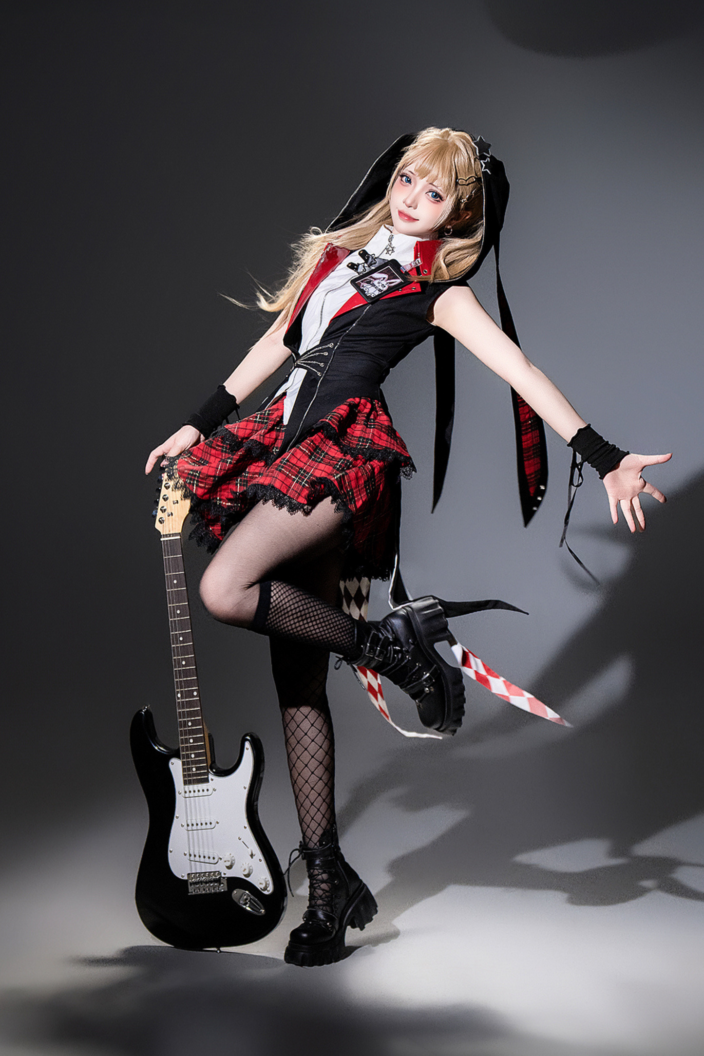 【予約商品】バニーロックスターガールフード付きジャケット+ブラウス+チェックスカート