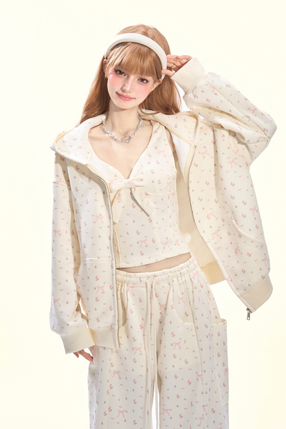 リトルキュートフラワーフードパーカー+リボンキャミソール+ワイドパンツ