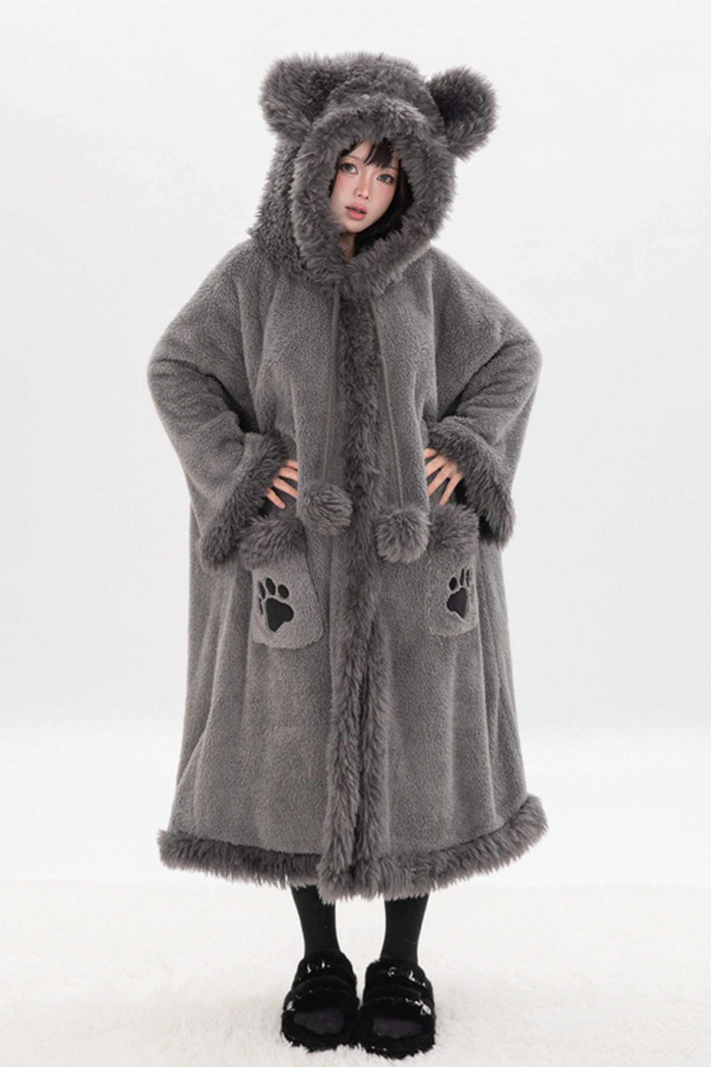 Fluffy Paw Mouse Loomwear