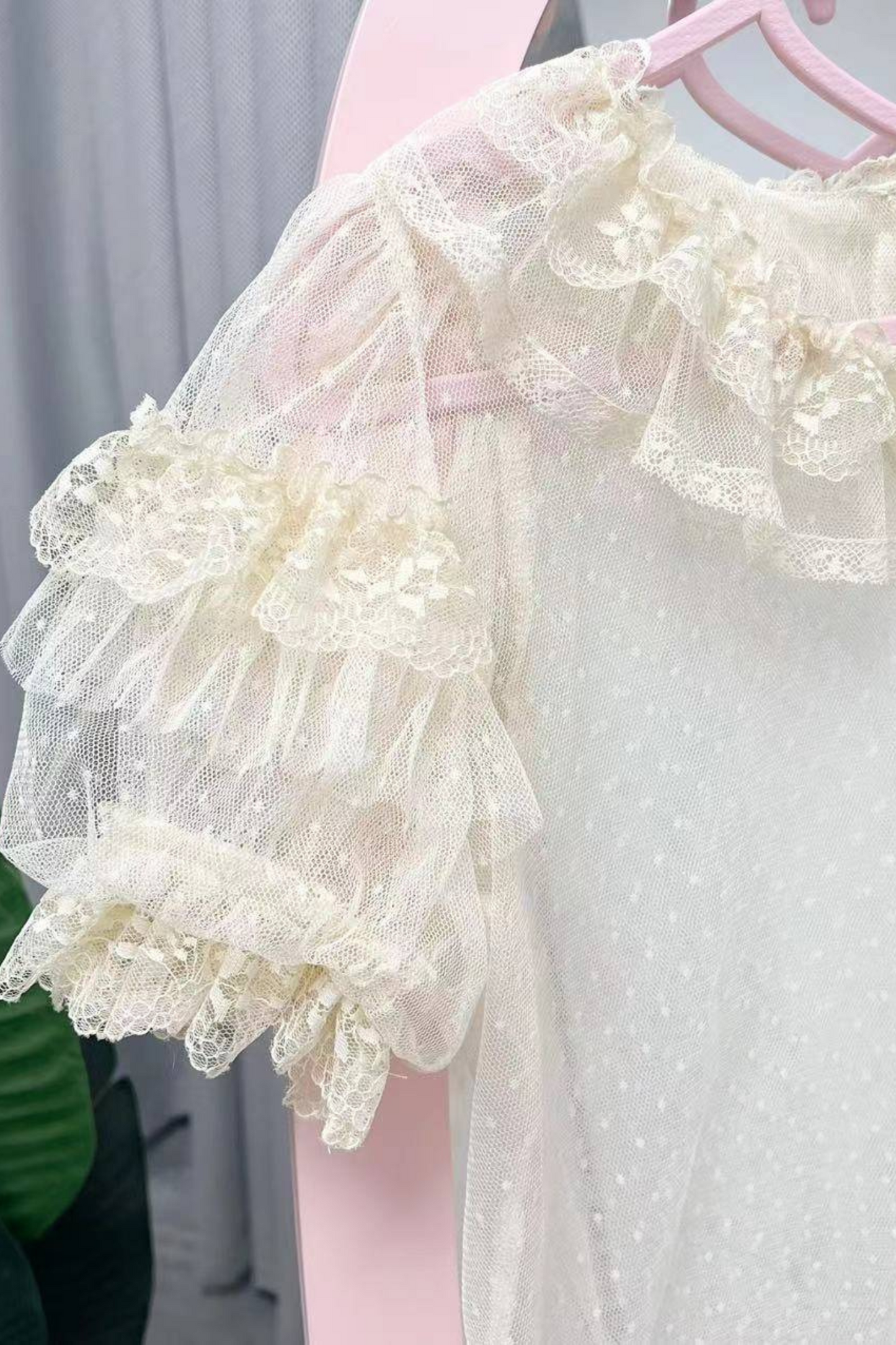 ロリータラブシアートップス