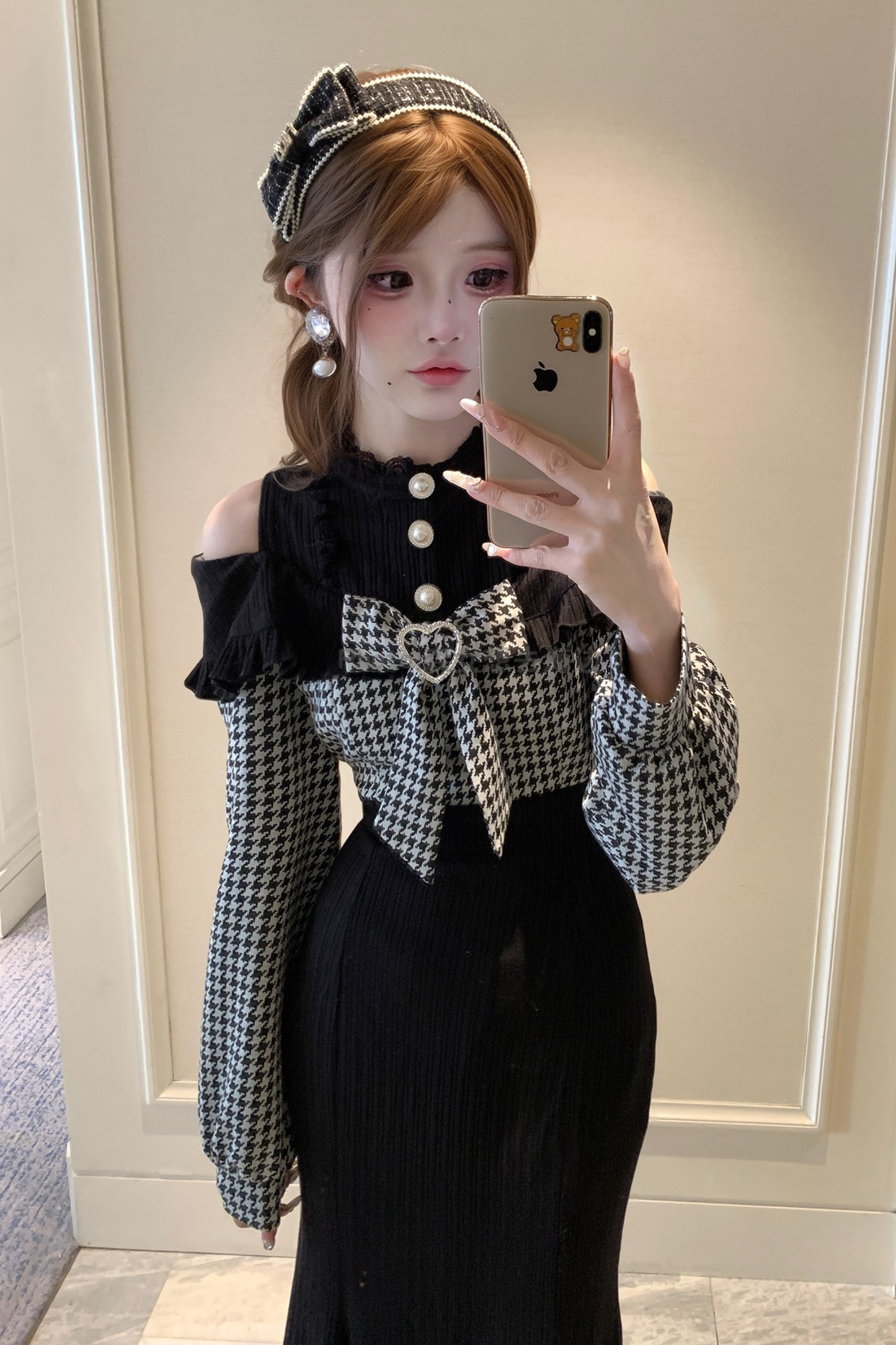 Chidori Plaid Dark Off-the-shoulder Dress