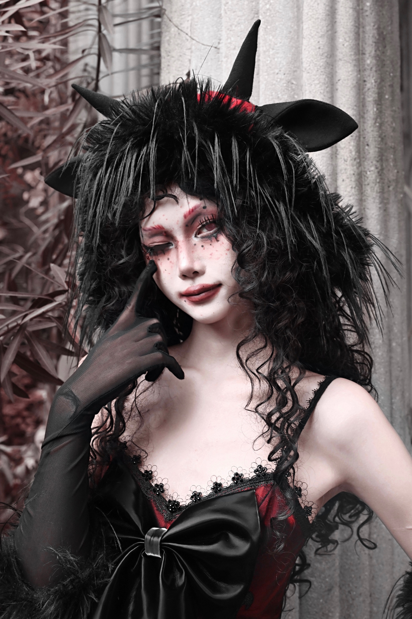 Carol Gothic Dark Wind Sheep Fur Hat