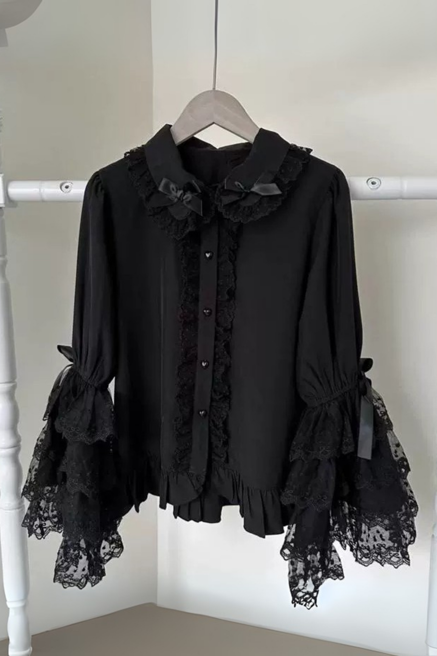 レーススリーブロリータブラウス