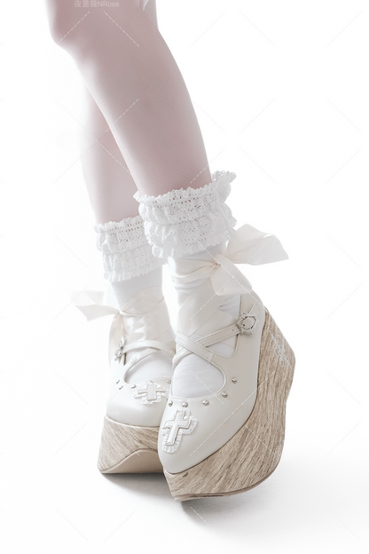 Platform Sole Lace-up Cross Shoes