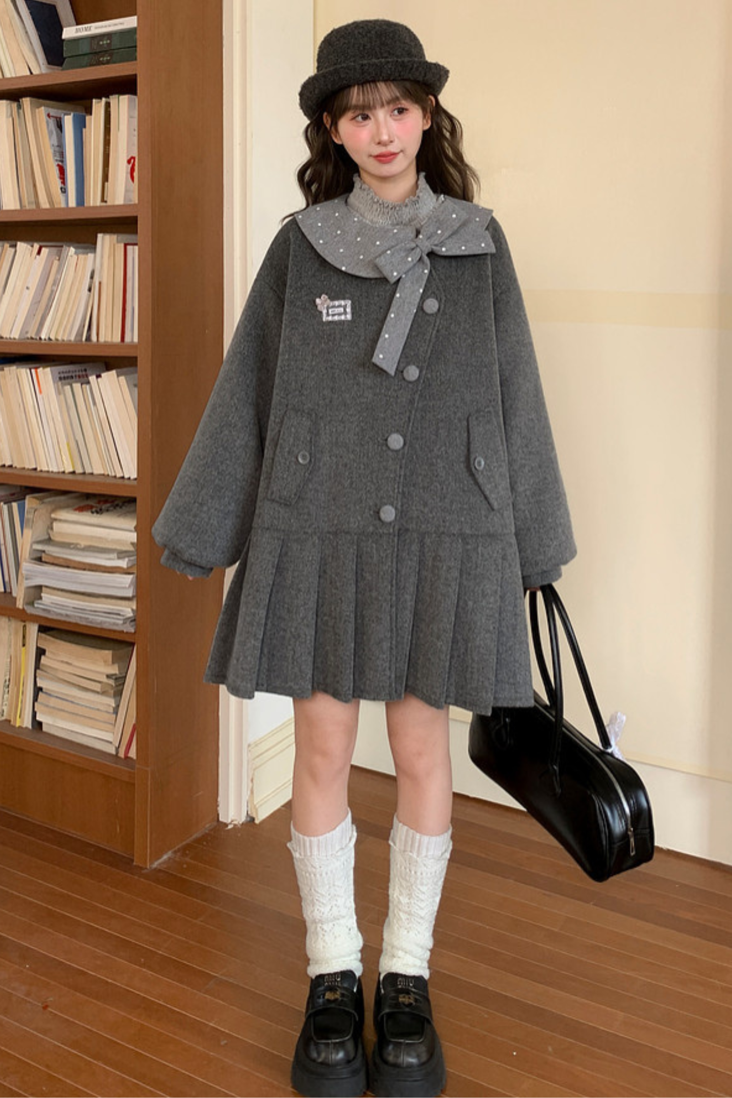 カレッジプリーツヘムルーズコート