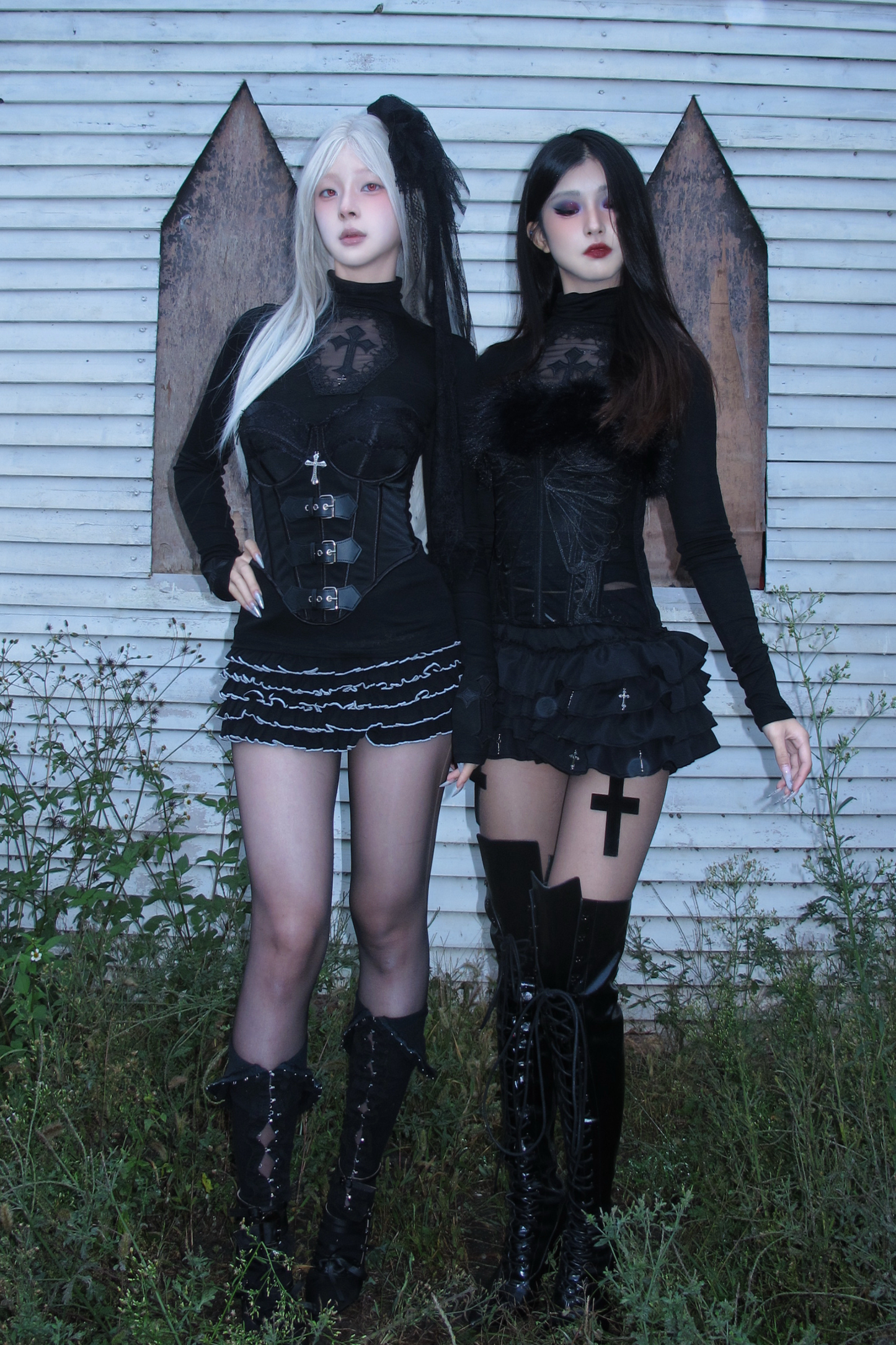 ダークナイトファーコルセット