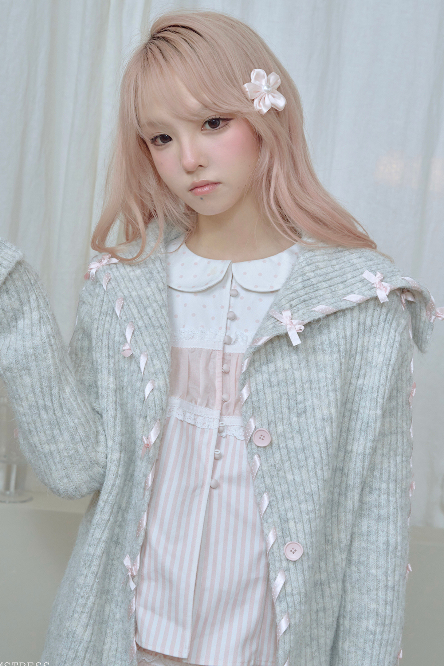 レースアップラインリボンニットカーディガン