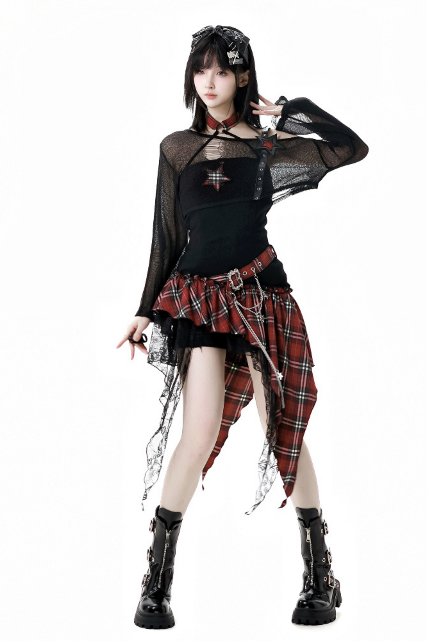 ロックシックチェックドレス＋ワンショルダーショートトップス＋ショートパンツ