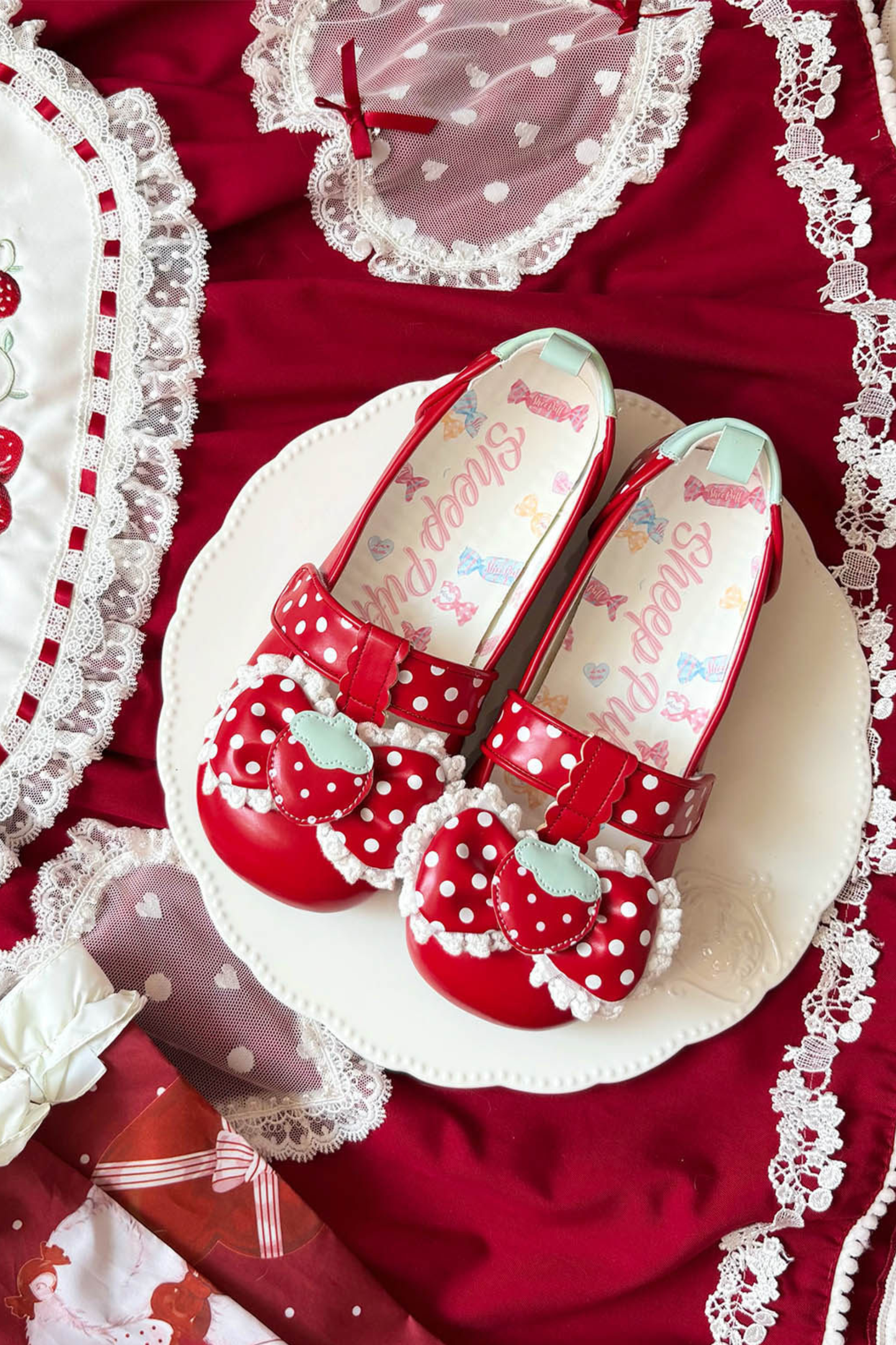 ストロベリーポルカドットフラットシューズ