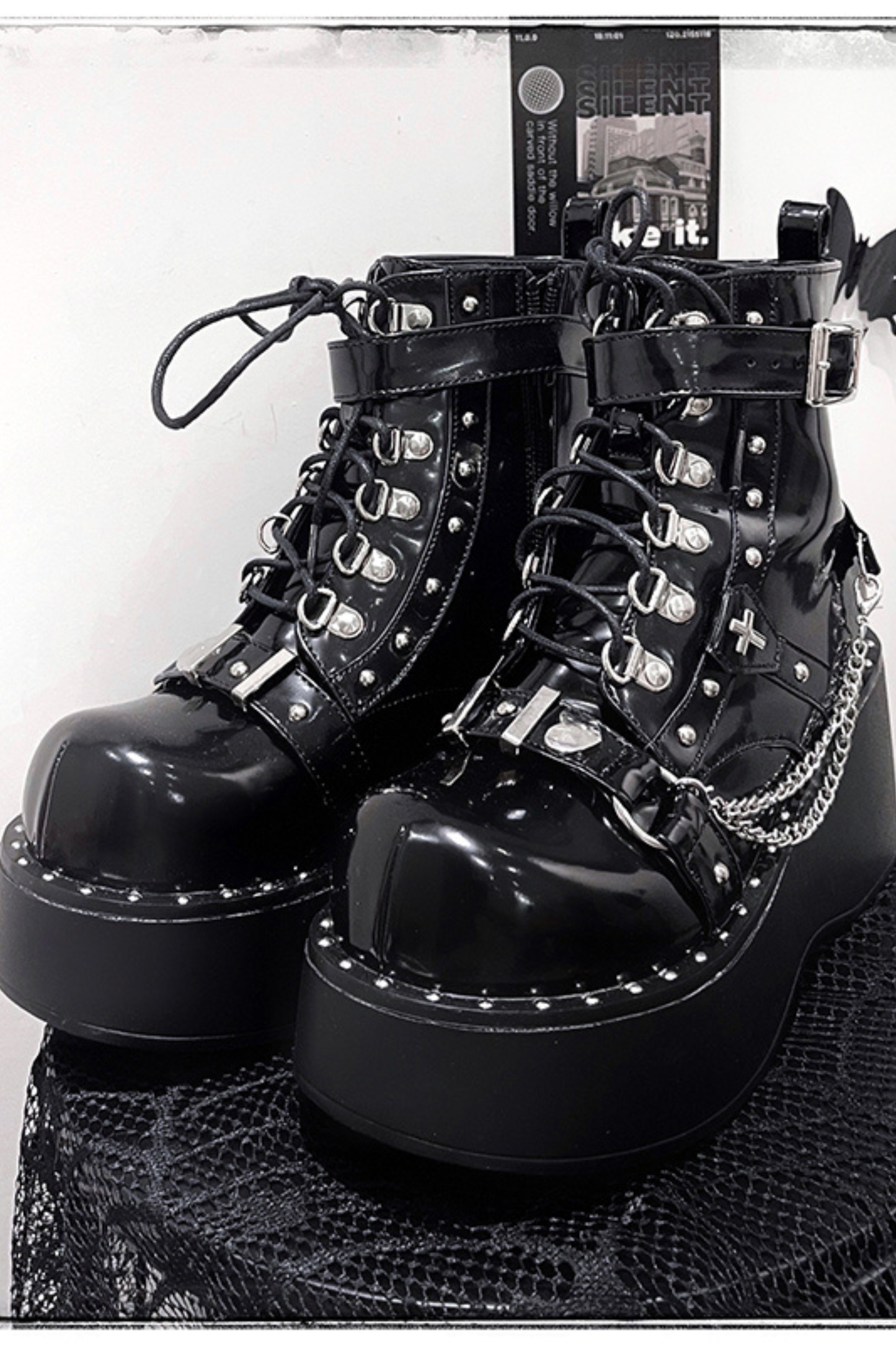 ダークパンクバックルプラットブーツ