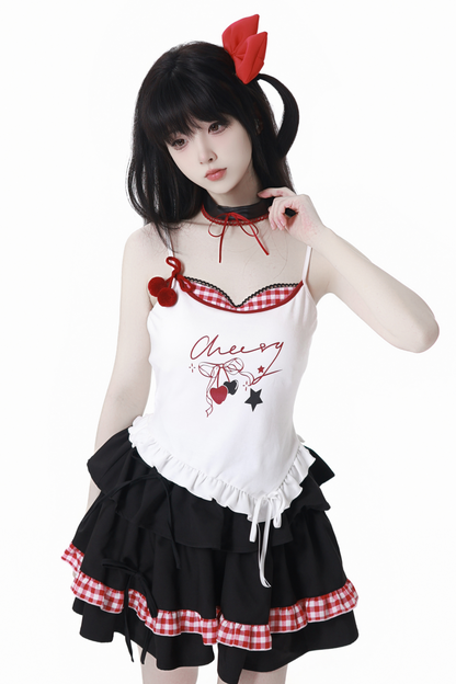 チェリーウィンドフードパーカー+キャミソール+スカート