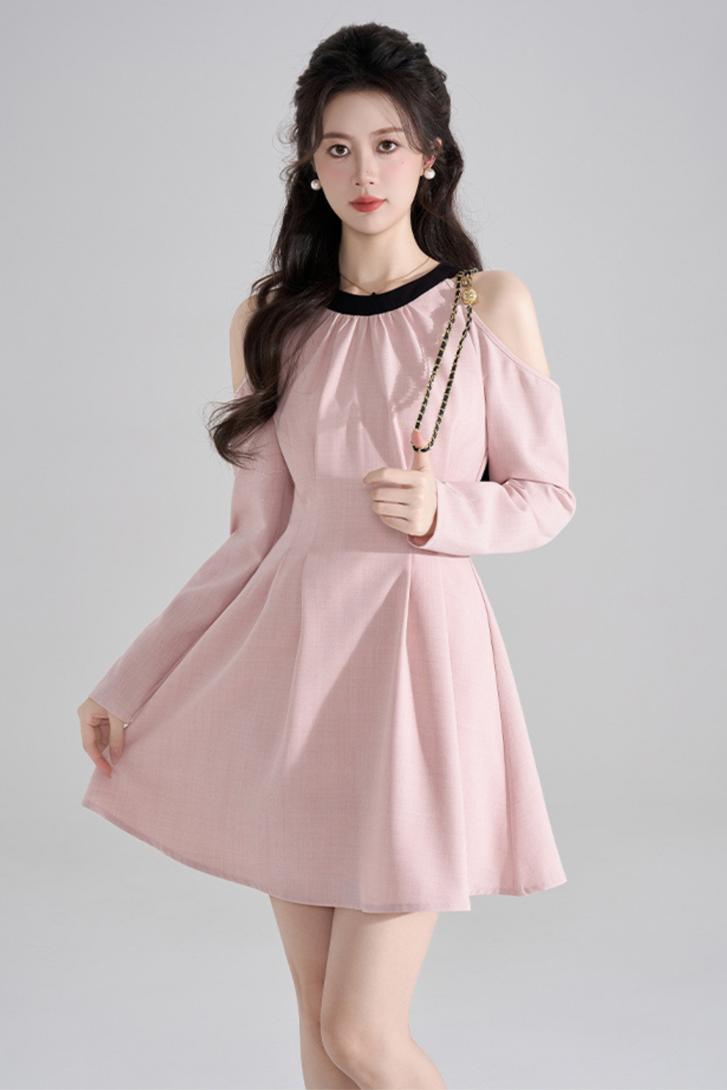 スイートキュートピンクフリルドレス