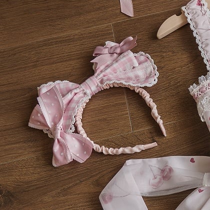 [Précommande jusqu'au 5 mai] Robe JSK à imprimé cerises roses, dentelle, ruban et tablier oreilles de lapin + accessoires