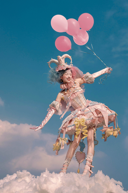 [Vorbestellung bis 16. März] Castle Lolita Oberteil + Rock + Reifrock + Accessoires