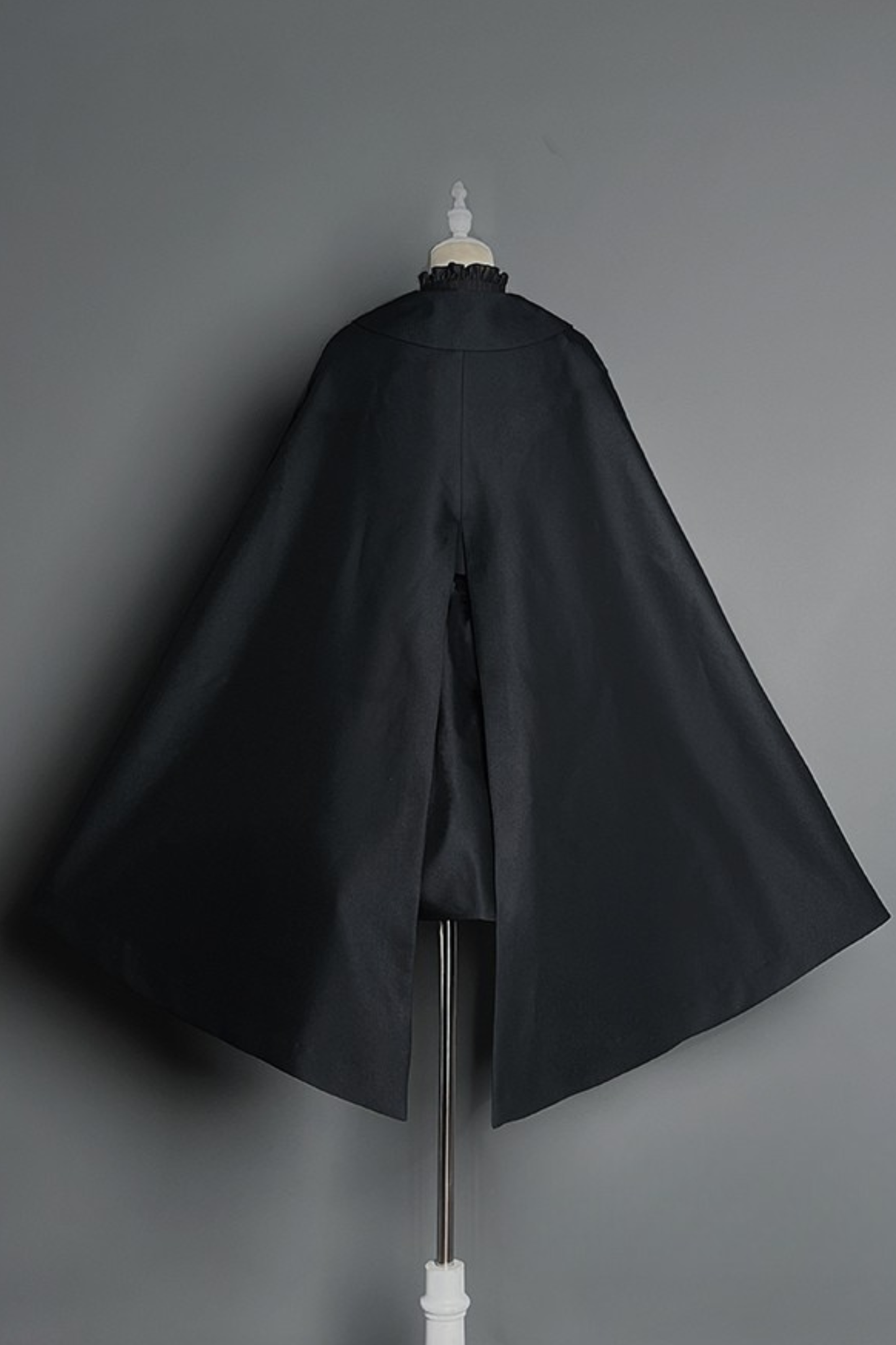 【1月8日予約締切】ダークナイトバトラーゴシックシリーズケープマント