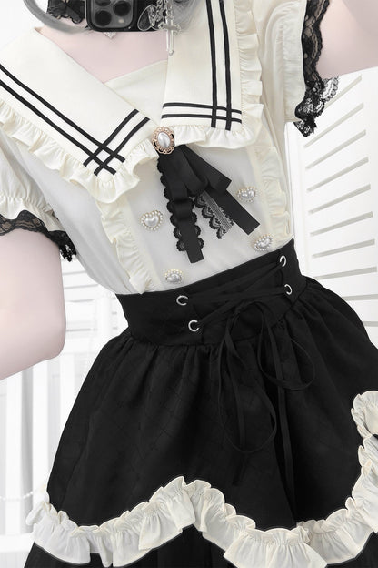 地雷ラインセーラートップス+フレアスカート