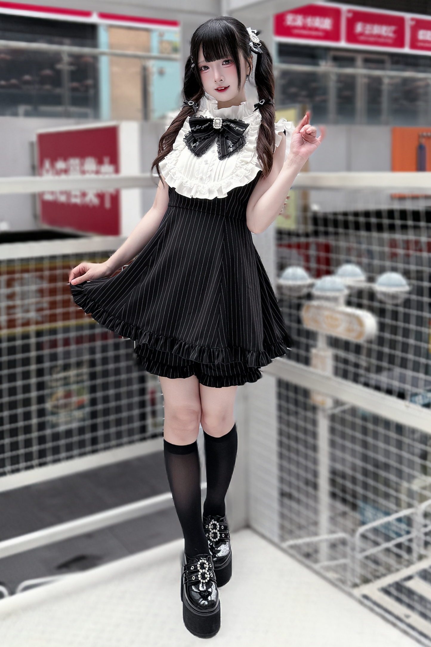 ローズプリンセスオフショルダーフリルリボントップス