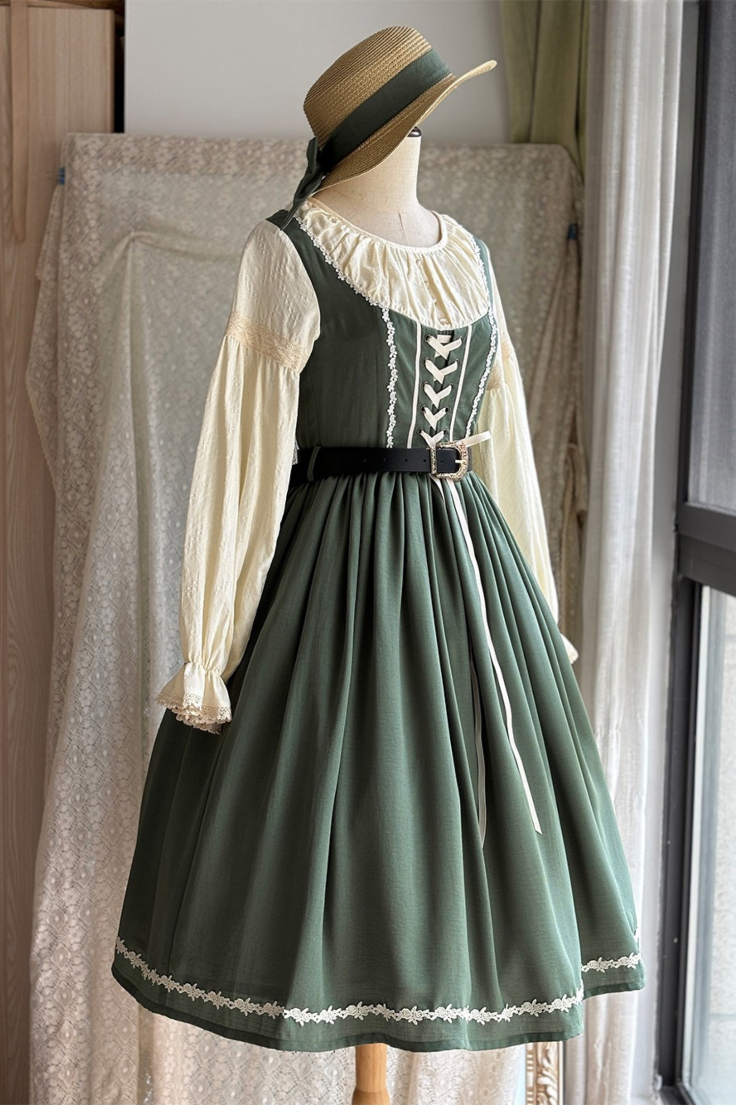 スケッチワイルドローズエレガントロリータドレス