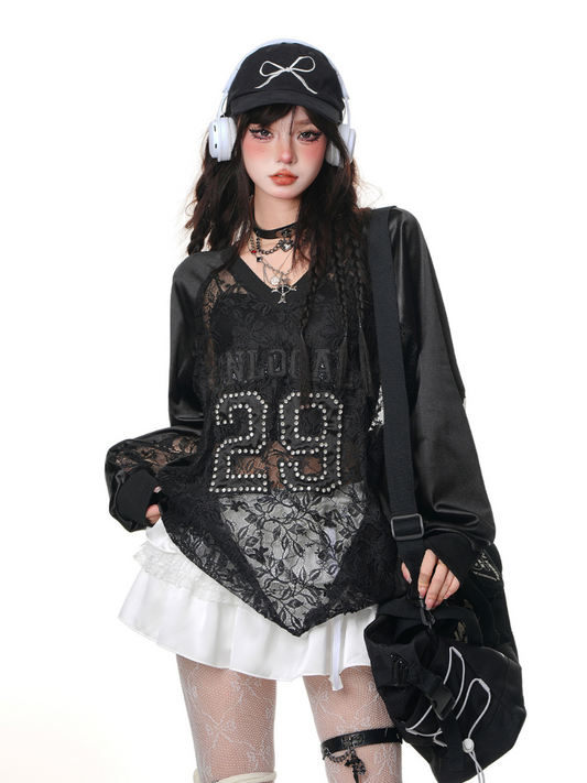 スラウチー ピンクレースジャージートップス + ホワイトスカート