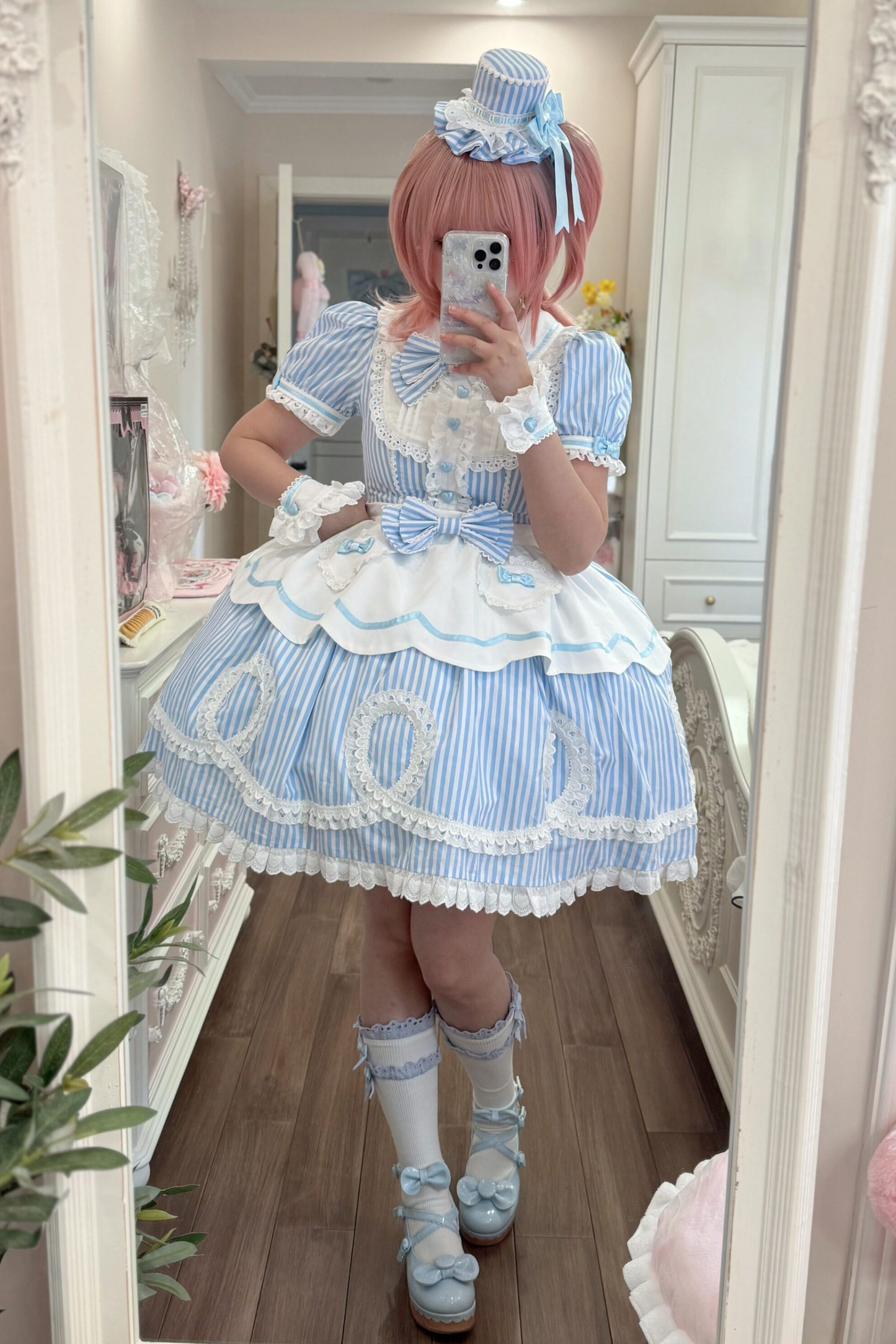 [Vorbestellung] Retro-Puppenartiges Lolita-Kleid + Haarband + Clip + Haube + Hut