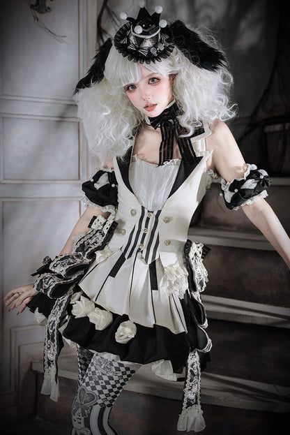 【8月9日予約締切】ブラック×ホワイトゴシックサーカスロリータファンタジーシリーズアクセサリー（チョーカー・ローズ付鍵盤ウエストエプロン・パフスリーブ）