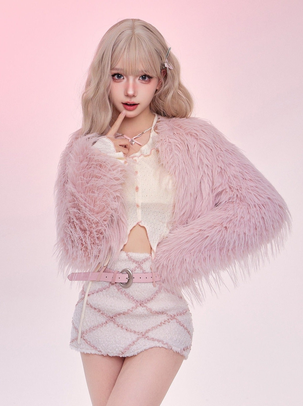 Pink fur short coat + lace top + diamond tight skirt