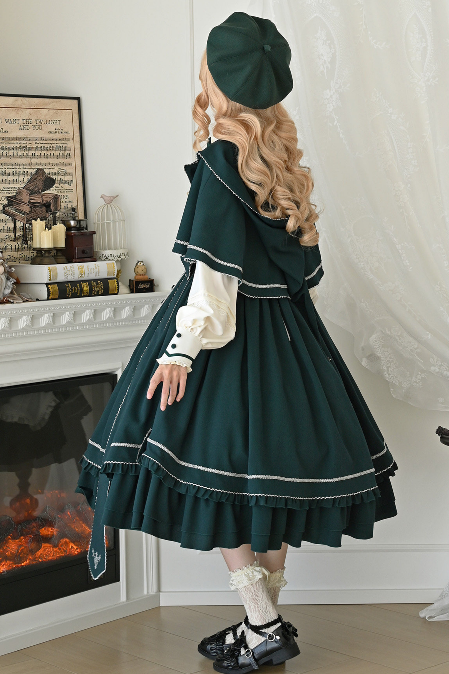 Miaustar Akademie Kleid