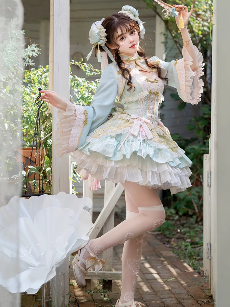 China Buckle Sweet Torory Torory Jumper Skirt + Bolero + Headdress