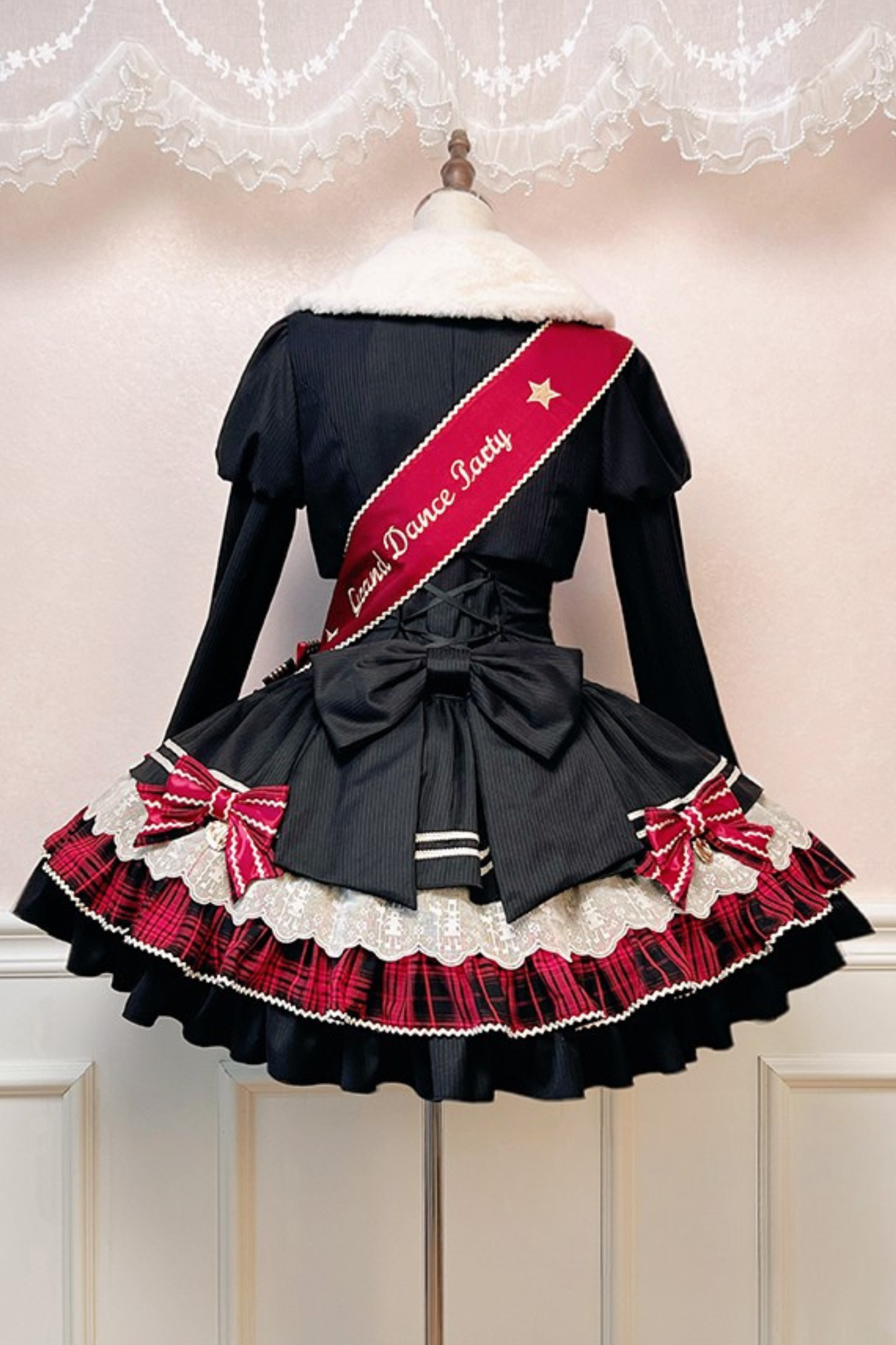 【1月13日予約締切】Honor Guard Ceremonyファーカラー付きショートジャケット