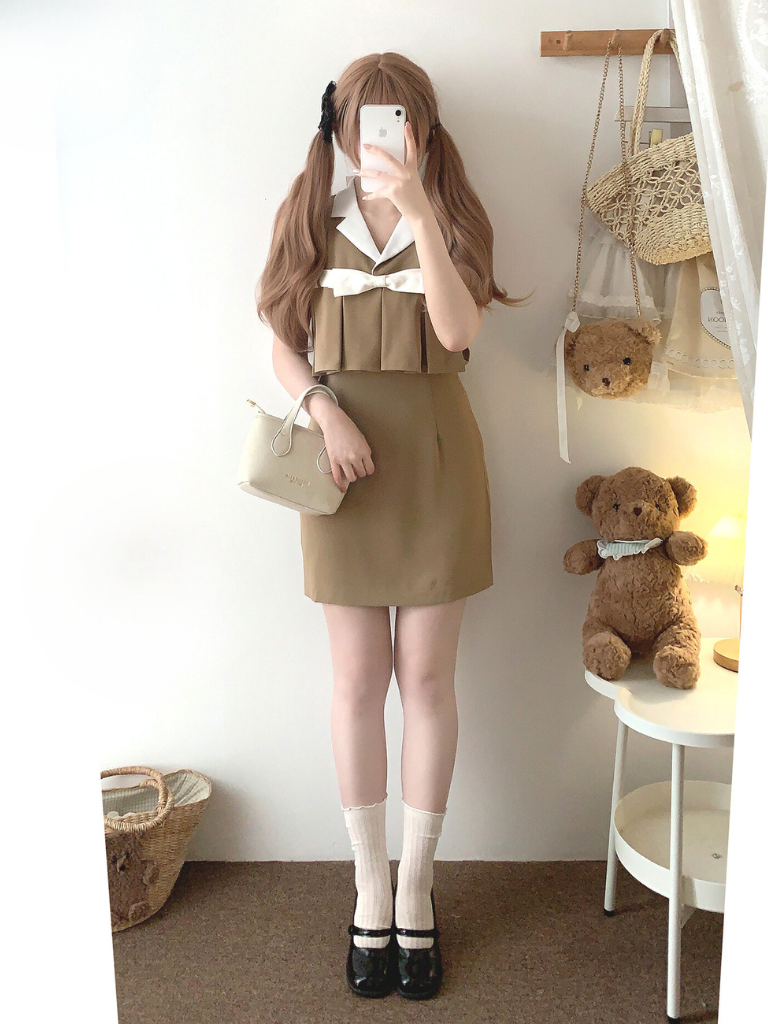 Retro Ribbon Camel Lapel Rich One-Piece Dress