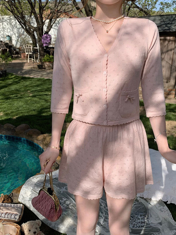 Girly mood sweet summer cardigan + shorts