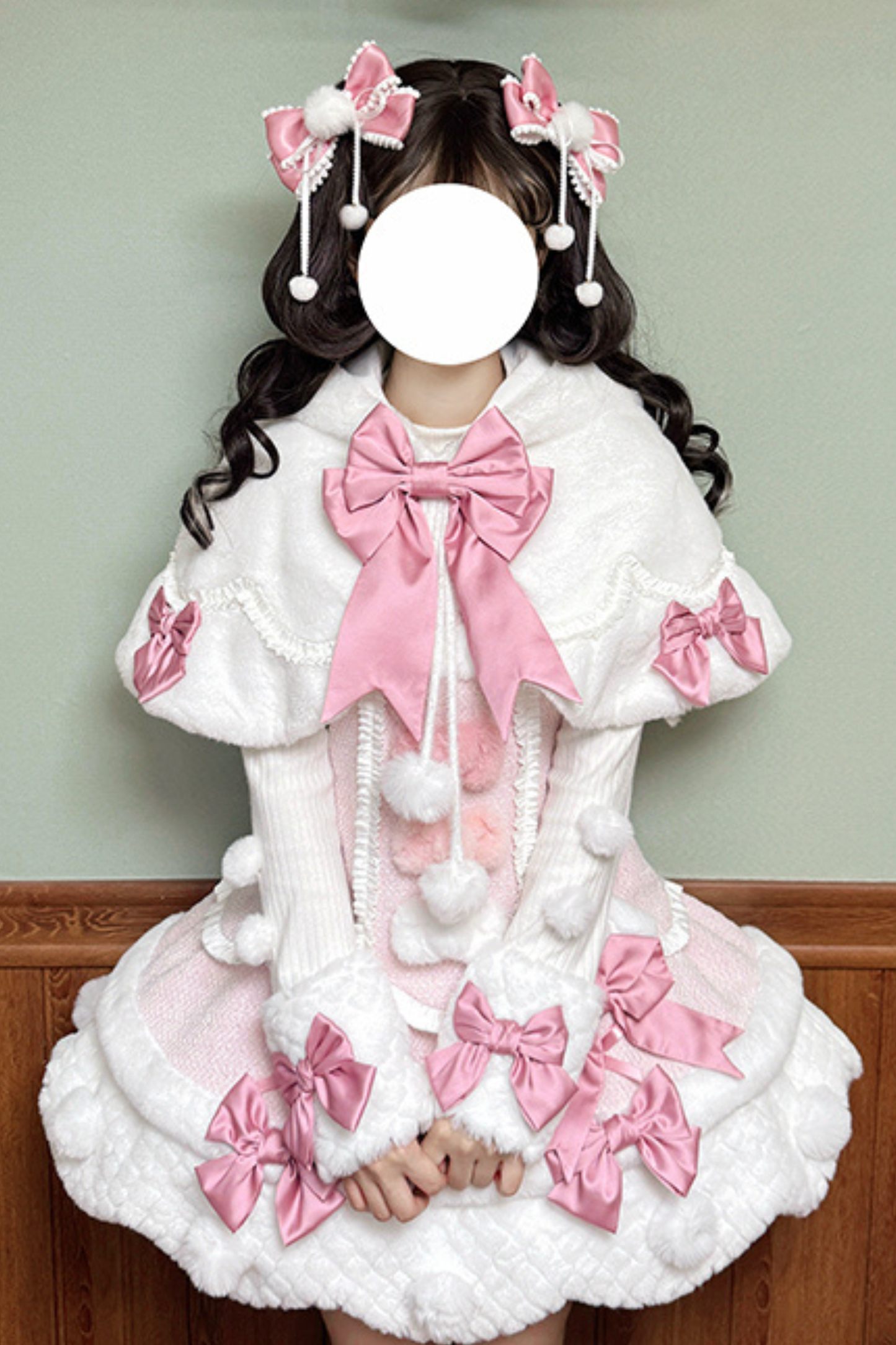 [Deadline for reservations: December 8] Frosted Sugar Rabbit Fur Ribbon Strap Dress