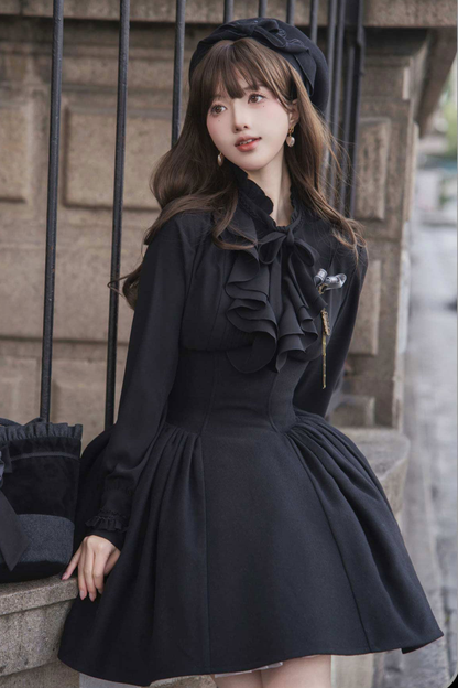 英國偵探蘿莉塔外套+披肩+裙子+襯衫+包+胸針+帽子+貝雷帽+項鍊