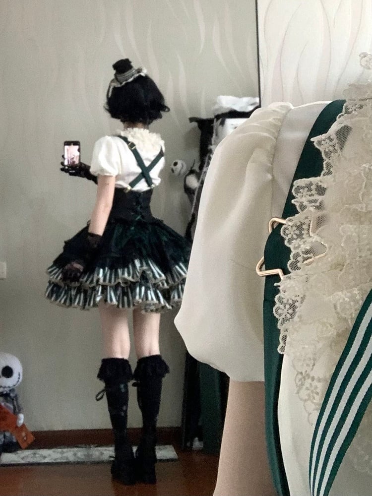 [Pre-order Deadline: May 20] Magical Girl Lolita Elegant Lace Puff Sleeve Shirt + Black x Green Ribbon Corset Tiered Dress + Mini Hat
