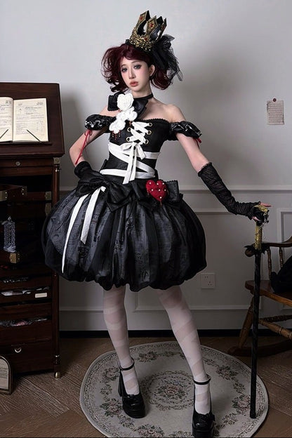 【9月3日予約締切】Gothic Fantasy Red Heart Black Balloon Corset Lolita Ribbon Dress + Ribbon Choker with Playing Card and Bead Motif