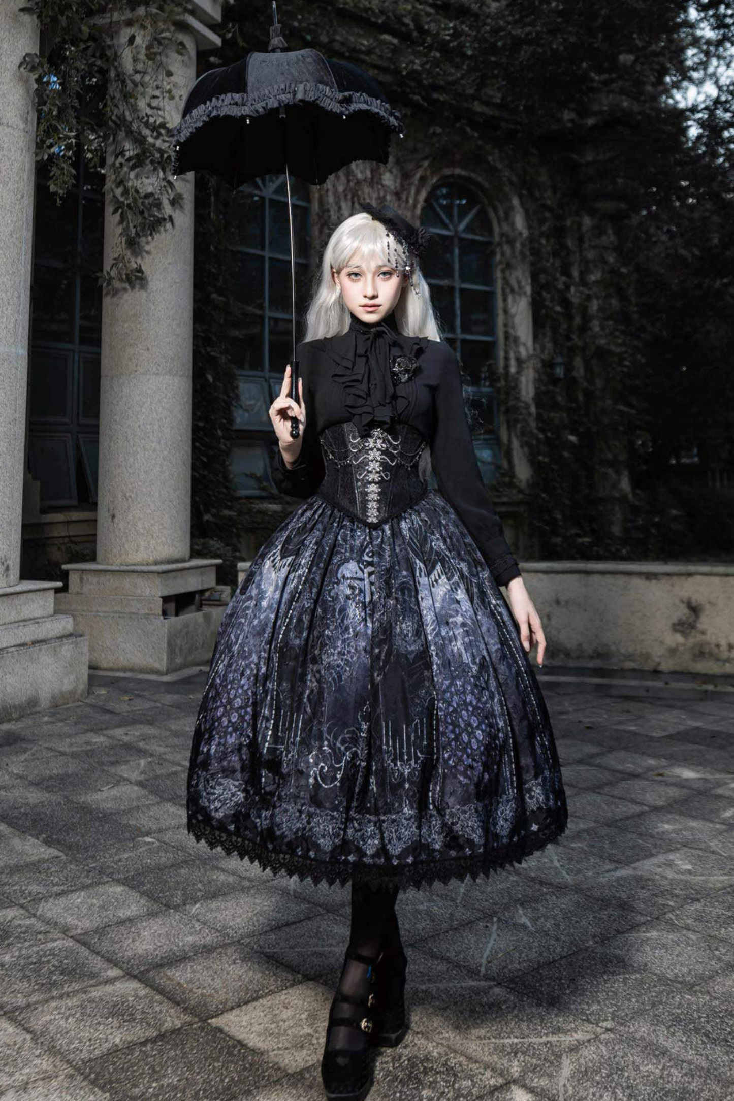 エレガントゴシックロリータジャンパースカート+ジャケット+スカート+シャツ+コルセット+アクセサリー