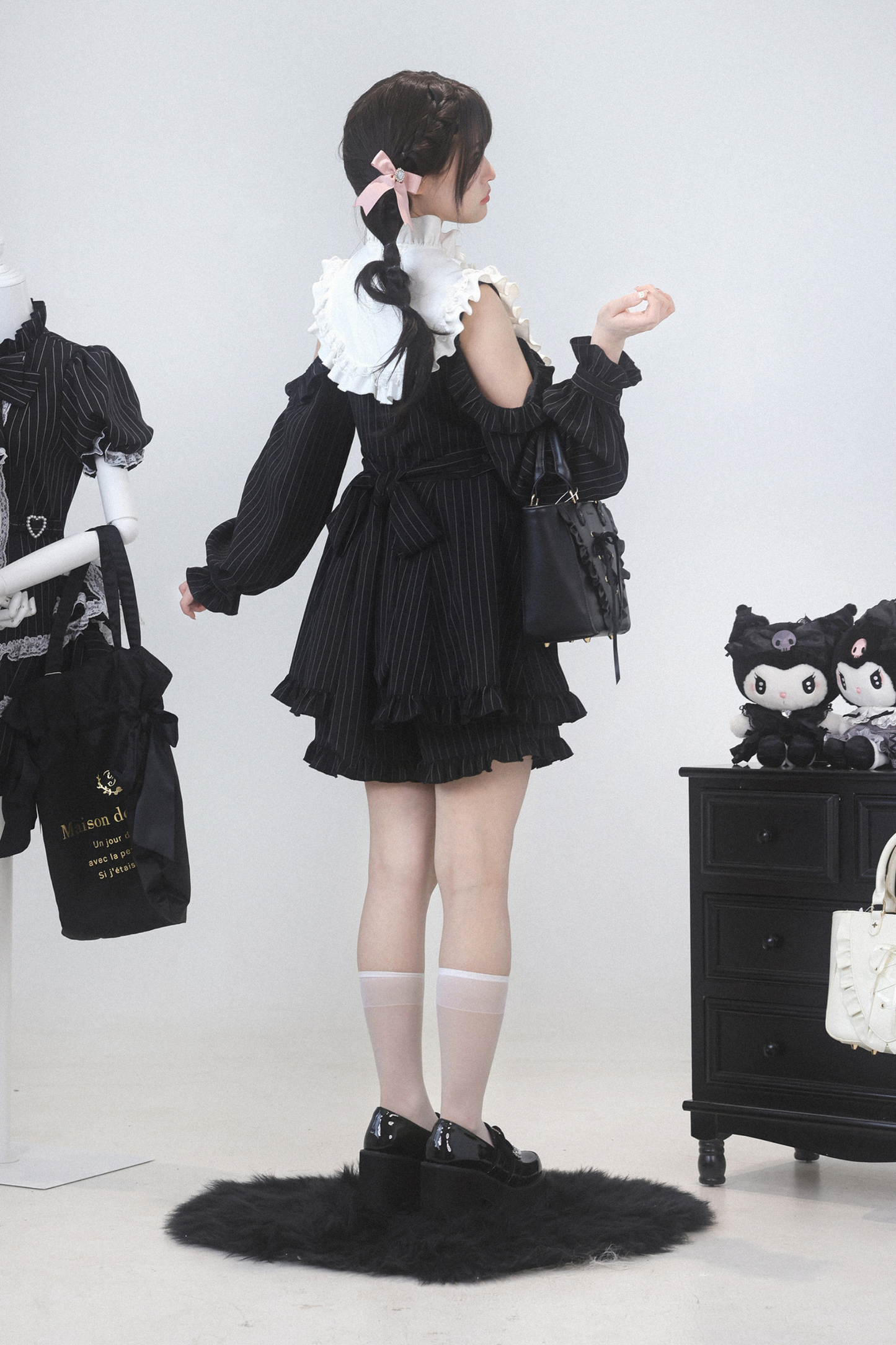 ローズプリンセスオフショルダーフリルリボントップス