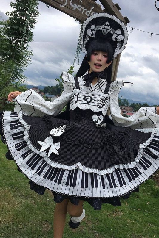 【8月15日予約締切】クラシックピアノフリルショルダーロリータJKS音符リボンエプロンドレスセット＋コンプリートセット