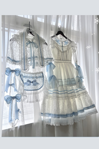 [November 8 reservation deadline] Rabbit Ear Hoodie Cape + Sheer Sleeve Elegant Ribbon Dress + Apron