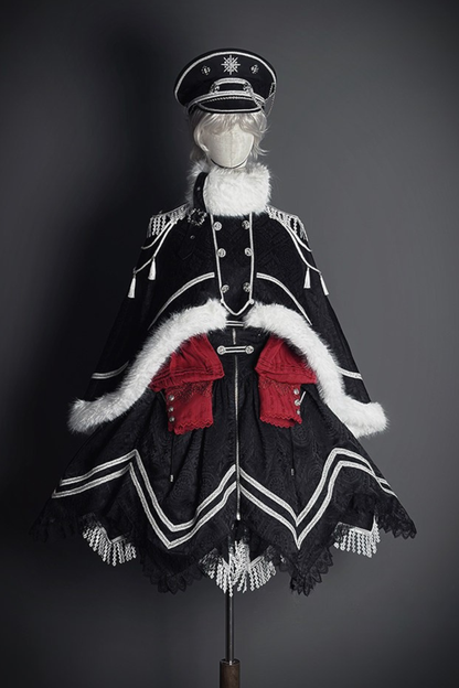 【2月23日予約締切】ドーンブレイカーゴシックミリタリーエポレットファーケープコート