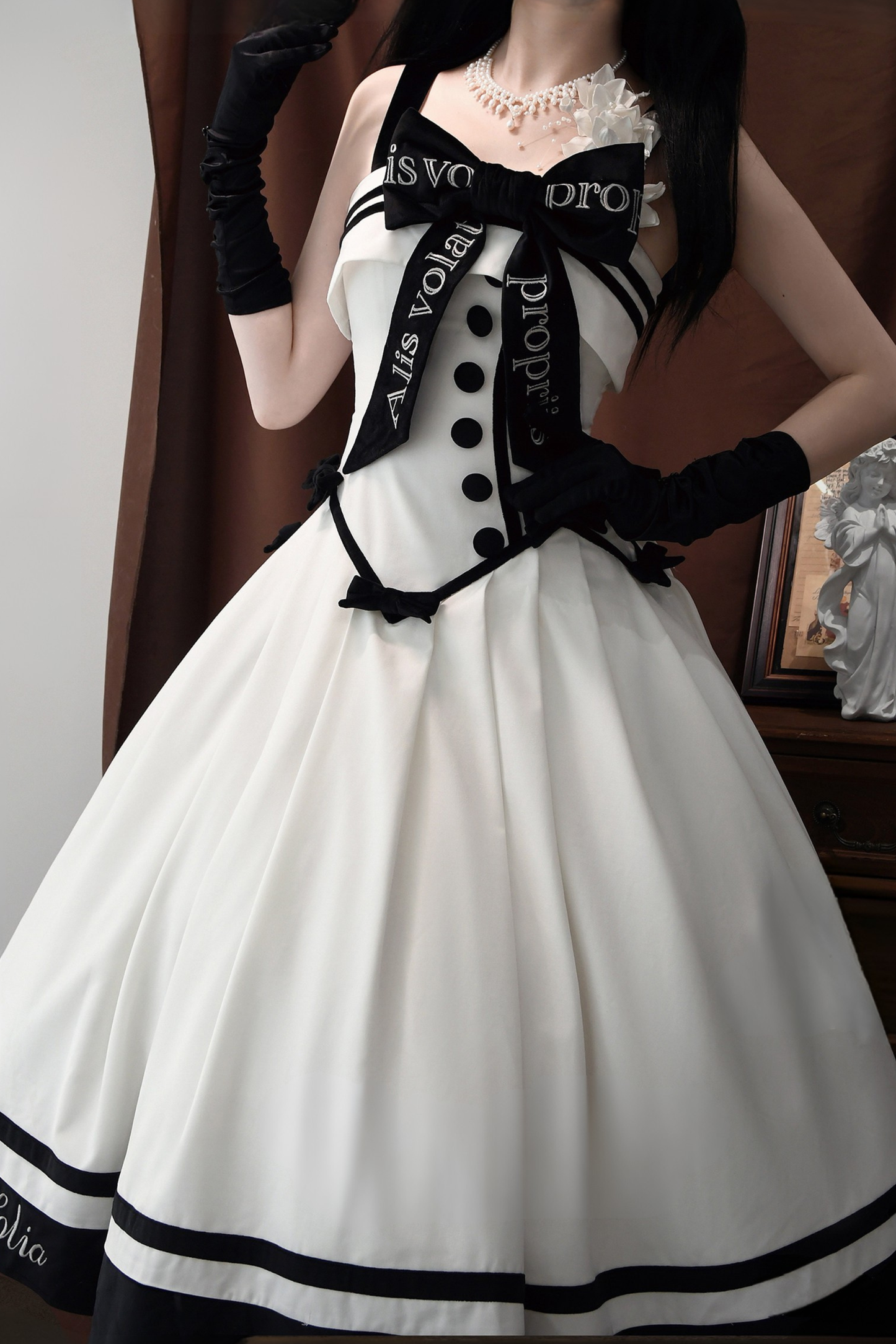 【Reservierungsschluss 29. Juli】Klassisches Schleifen-Elegant-Lolita-Stickerei-JKS-Kleid-Set (mit Korsage) + Zubehörset