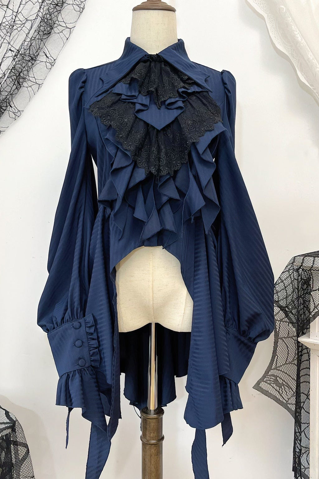 【12月29日予約締切】ダークゴシックコウモリカラーエレガントロングテールシャツ