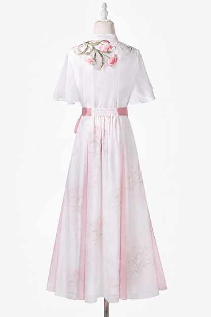 Rosa Hanfu-Hemd-und-Rock-Set mit nebligen Tulpen