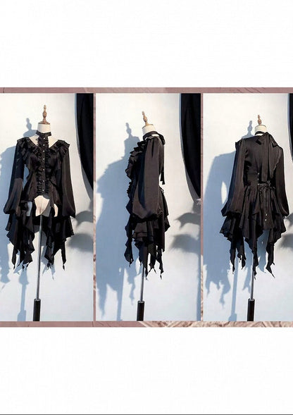 [November 9 Preorder Deadline] Victorian Gothic Lolita Halter-Neck Blouse with Flared Sleeves, an Asymmetrical Frill, and a Train