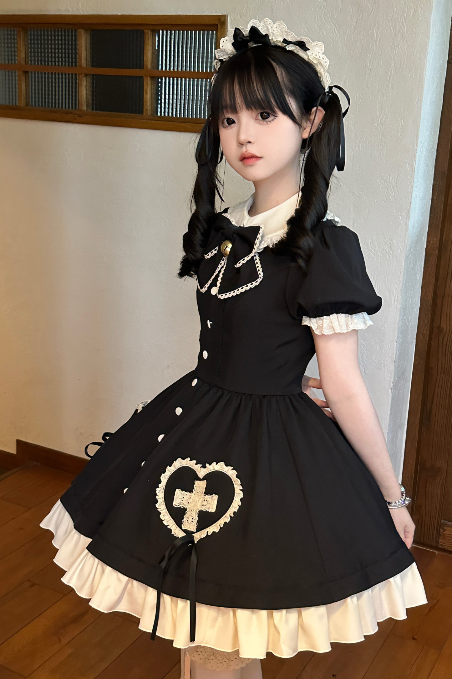 Herzschlag-Puppenmädchen-Lolita-Kleid + Schürze + Kopfbedeckung + Fliege