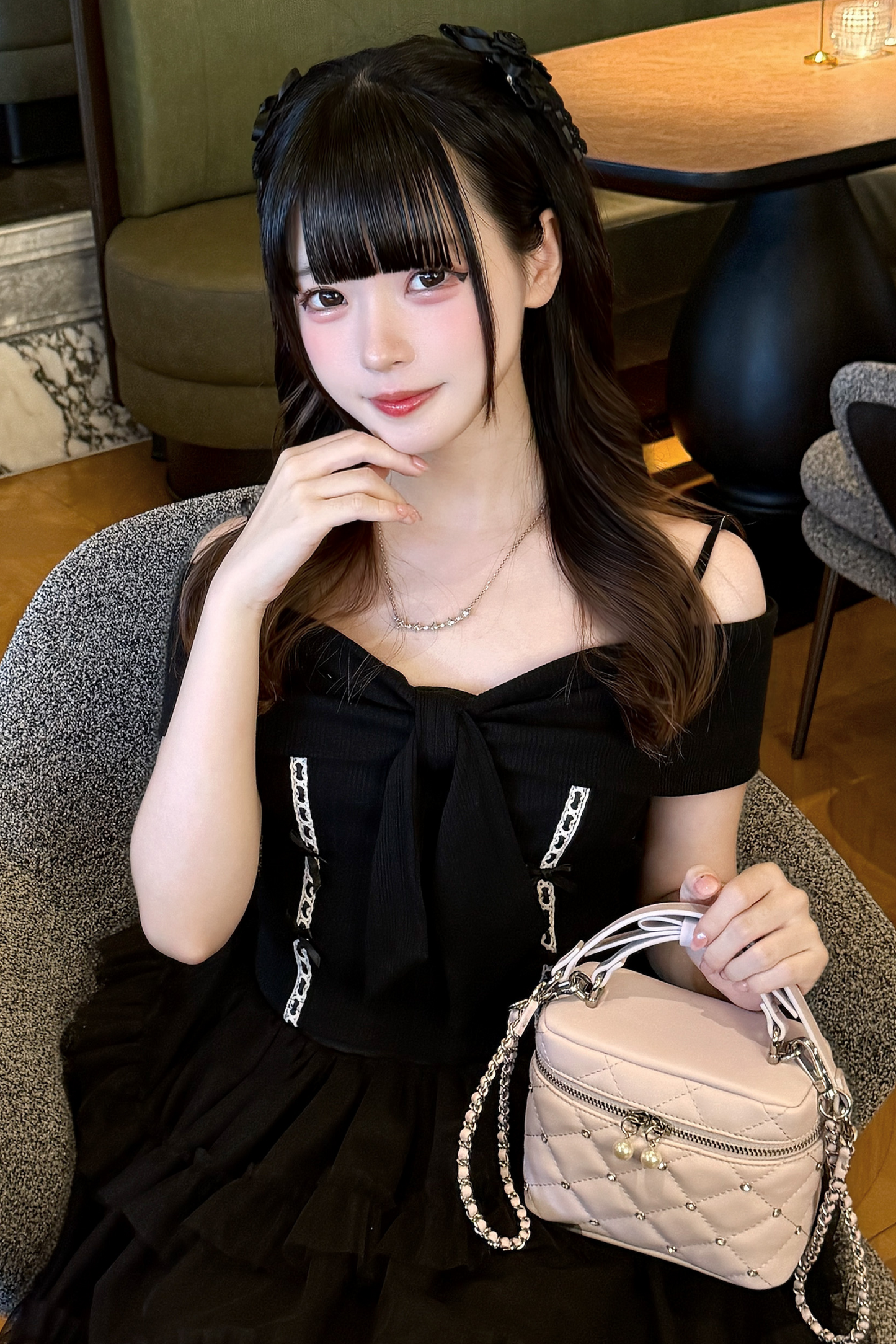 ワンショルダーリボンニットトップス