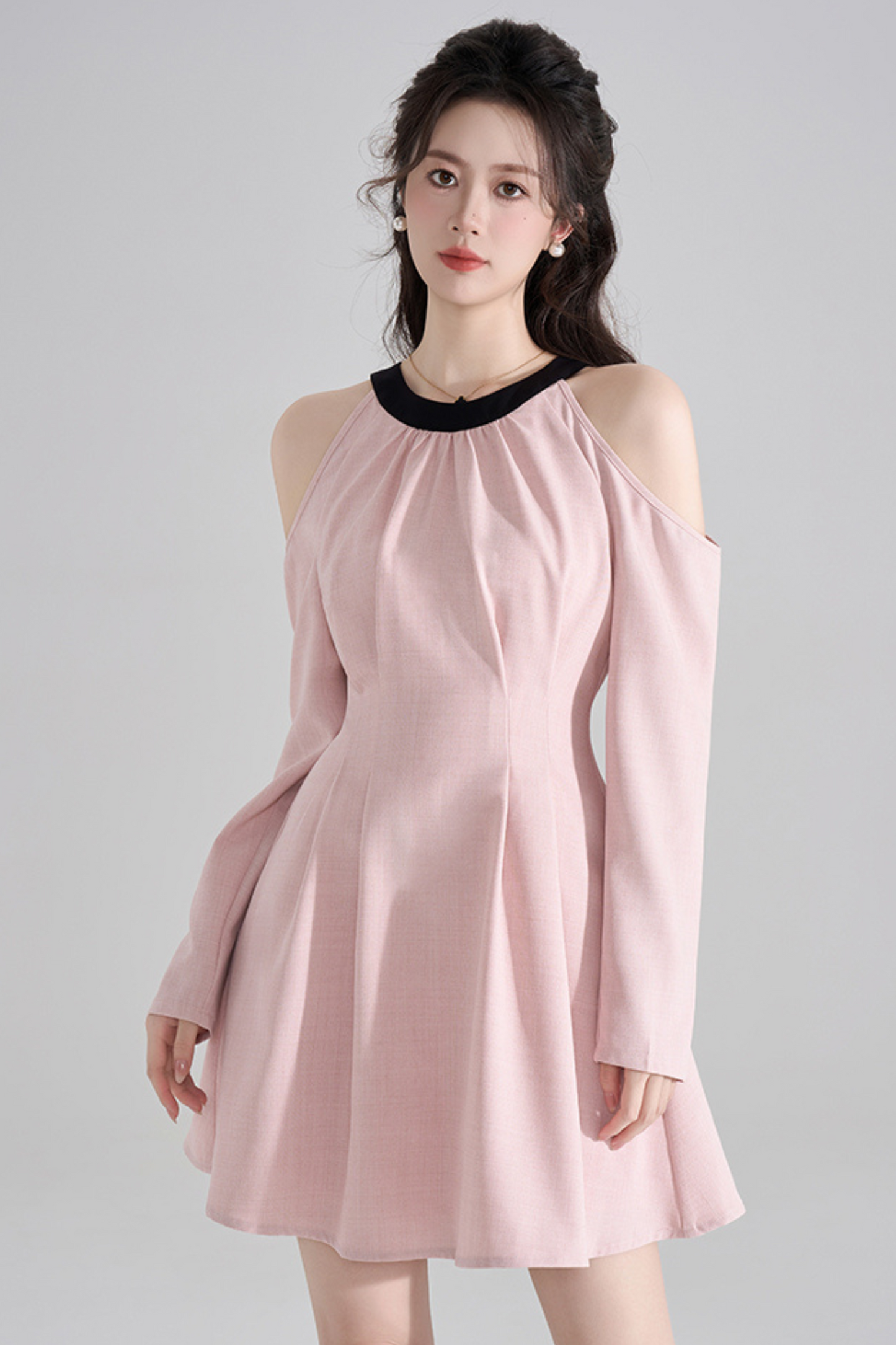 スイートキュートピンクフリルドレス