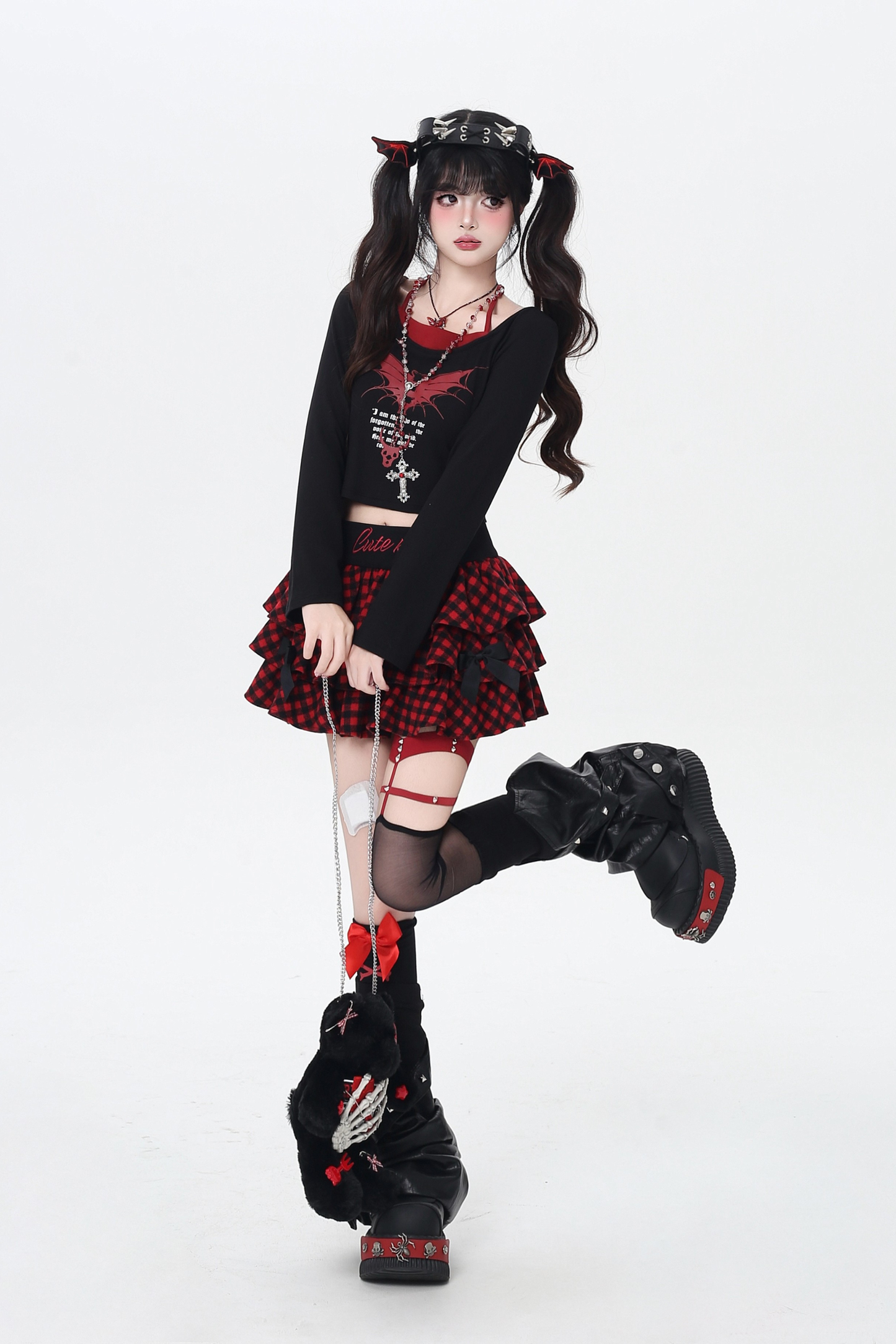 ロゴチェッカースカート