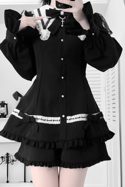 ゴシックフリルダークトップス+ショートパンツ