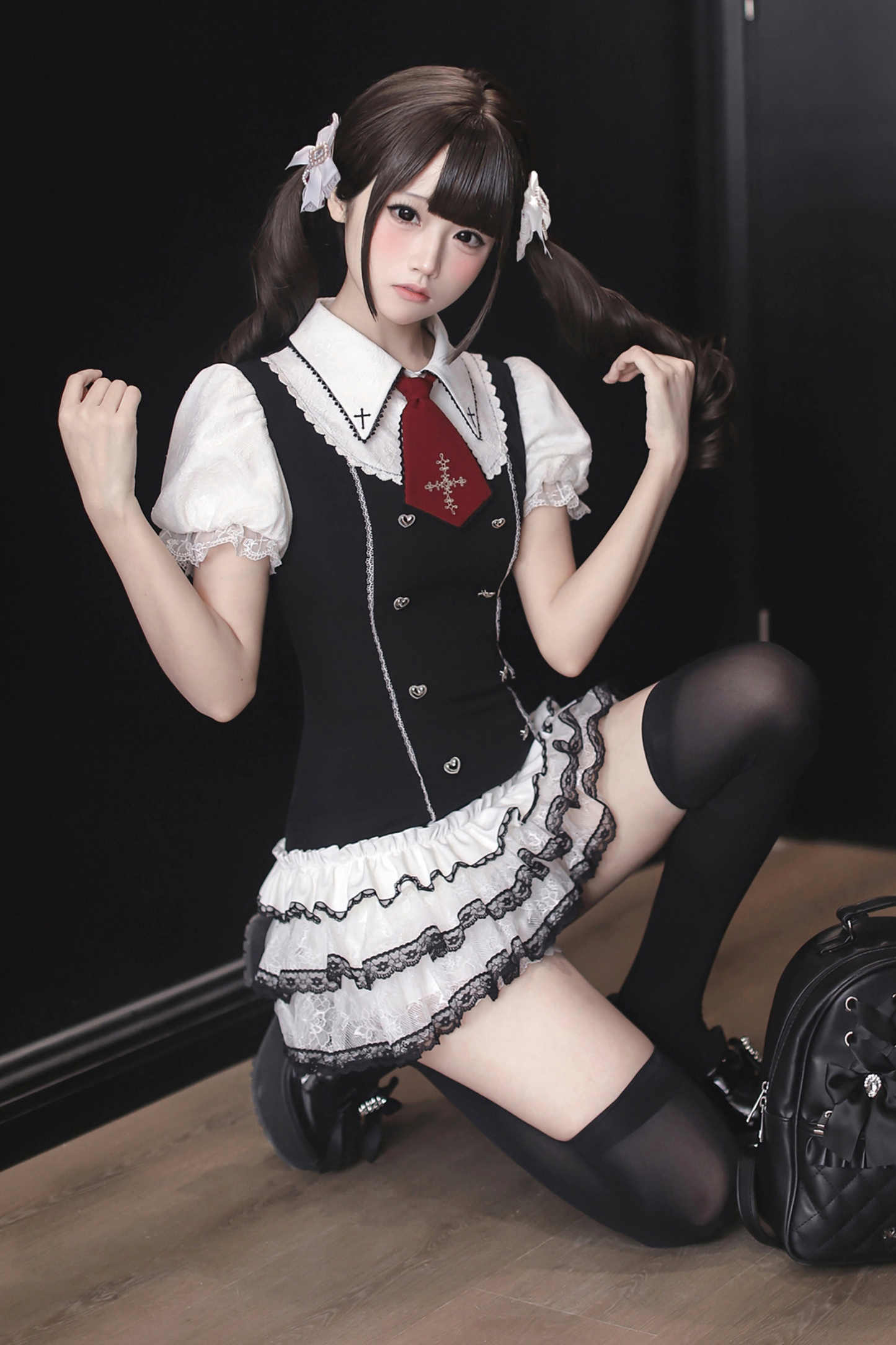 【3月15日予約締切】アカデミーナイトローウエストドレス+インナーパンツ+ネクタイ